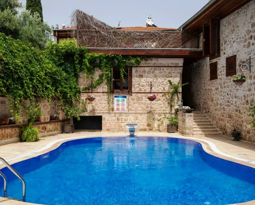 White Garden Hotel - Adult Only